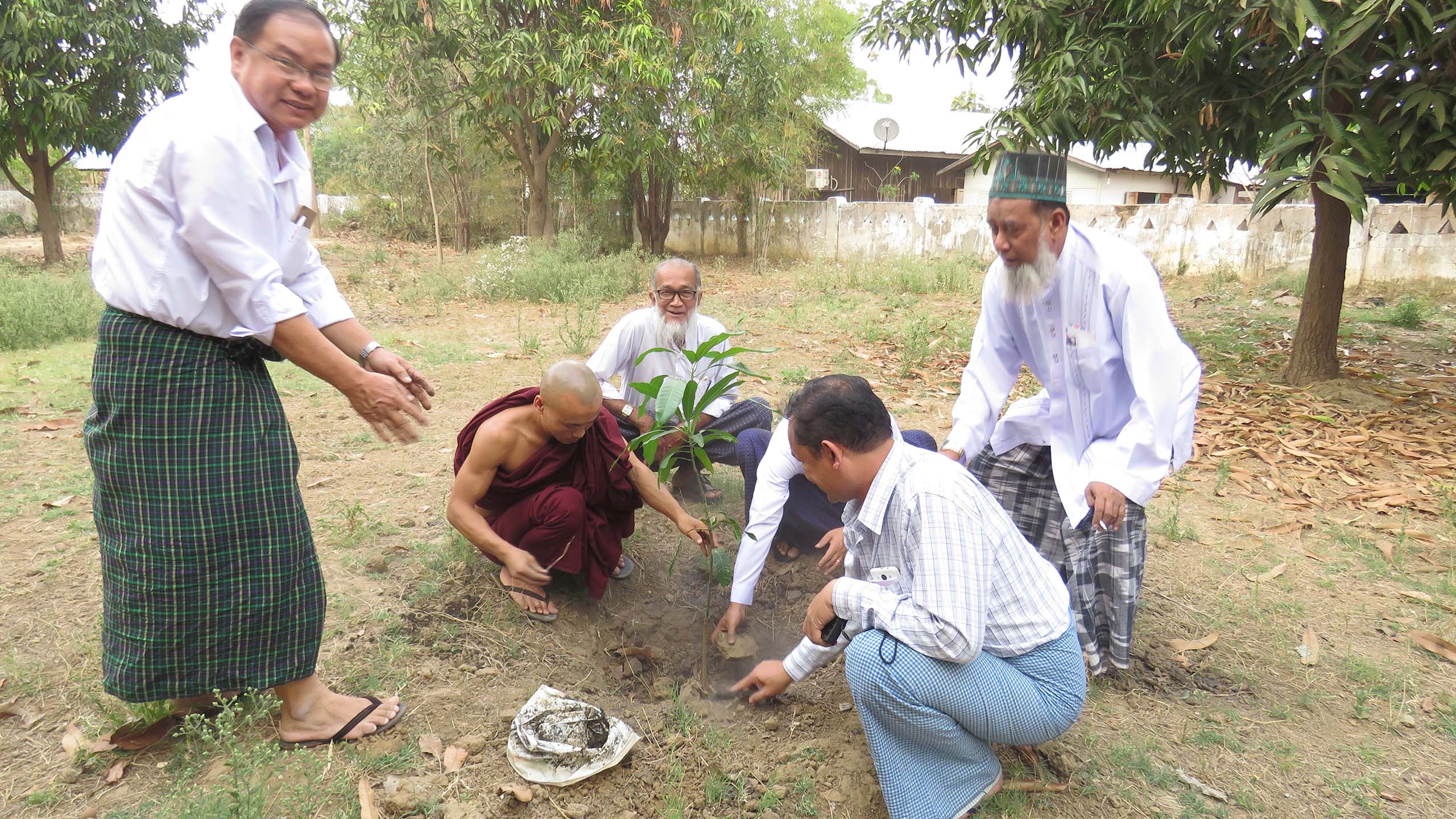 Meikhtila Interfaith Committee members, Religious leaders planting together at Yadanar Oo Monastery